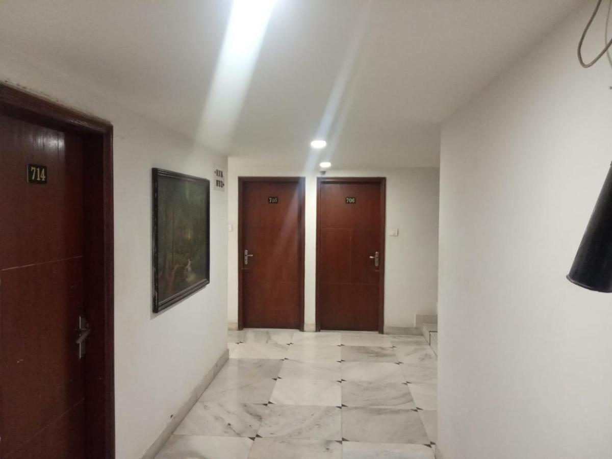 Hotel Apex Ahmedabad Exterior photo